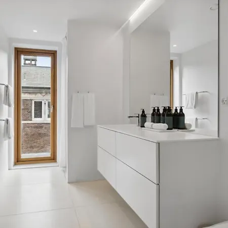 Two Story Penthouse - 5br With Harbor Views * Copenhague